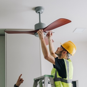 Advantages of Ceiling Fans for Heat Distribution in Winter